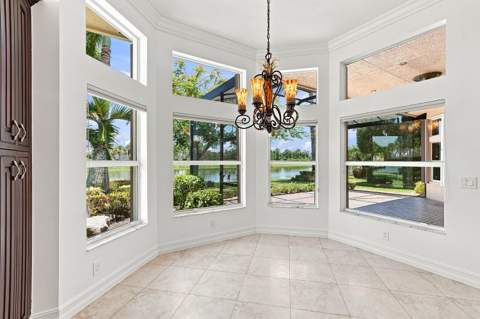 10684 Whitewind Circle, Boynton Beach FL - photo 21 of 86