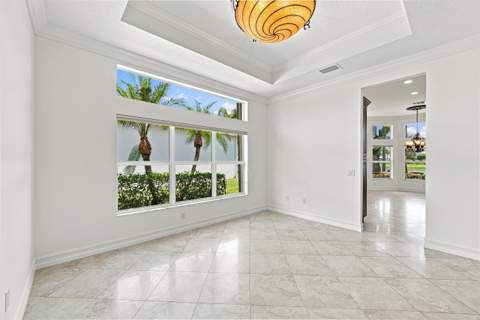 10684 Whitewind Circle, Boynton Beach FL - photo 24 of 86