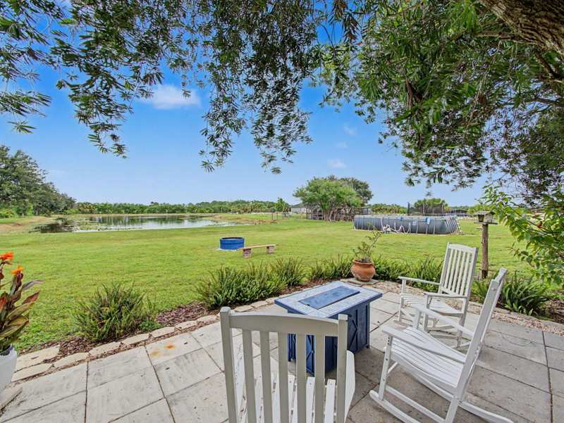 4 bedroom Single Family Residence at 10650 Carlton Road, Metes And Bounds, Port St. Lucie — photo 1