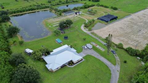 10650 Carlton Road, Port St. Lucie FL - photo 13 of 61