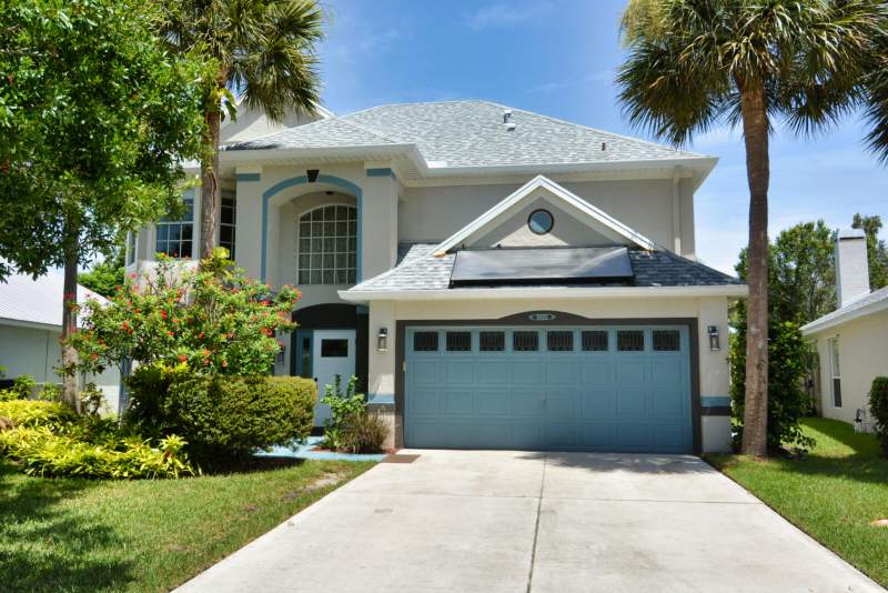 4 bedroom Single Family Residence at 900 NW Waterlily Place, Pineapple Plantation, Jensen Beach — photo 2
