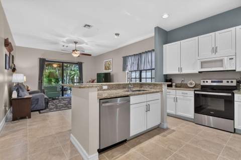 7443 NW 113th Avenue, Parkland FL - photo 9 of 32