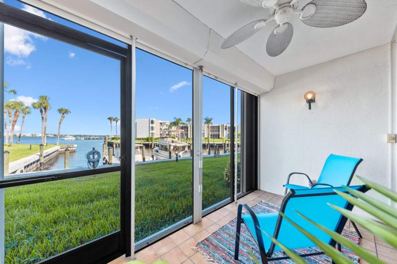 2 bedroom Condominium at 1950 SW Palm City Road #12-103, Circle Bay Yacht Club Condo, Stuart — photo 3