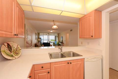 1950 SW Palm City Road #12-103, Stuart FL - photo 8 of 37