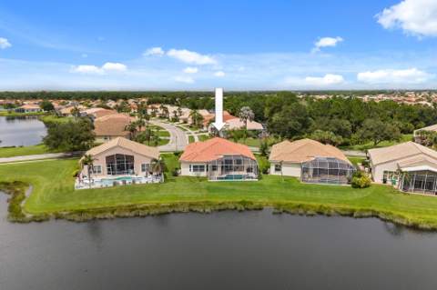 412 NW Aqua Vista Lane, Port St. Lucie FL - photo 15 of 76