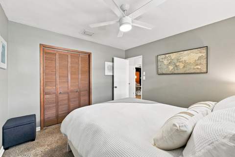 496 NW 47th Court, Oakland Park FL - photo 11 of 24