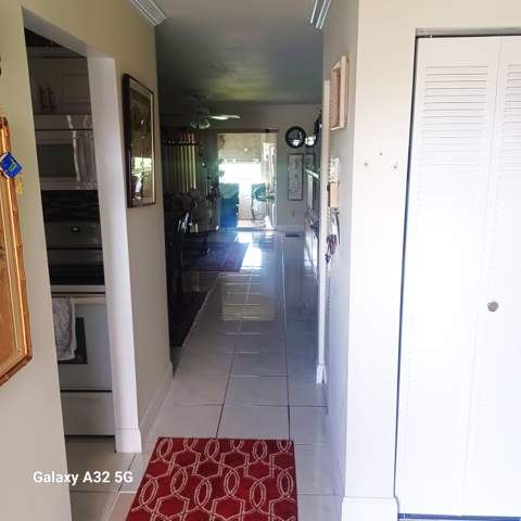 155 Lake Meryl Drive, West Palm Beach FL - photo 9 of 19