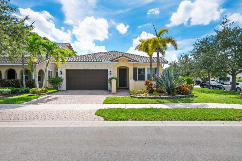 4 bedroom Single Family Residence at 8361 NW 120th Way, Heron Bay North Plat 3, Parkland — photo 2