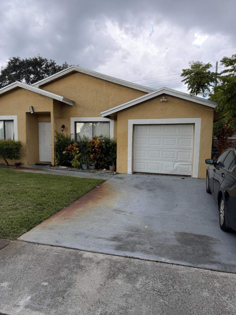 3 bedroom Single Family Residence at 9616 NW 49th Street, Springtree Lakes Tr 32, Sunrise — photo 5