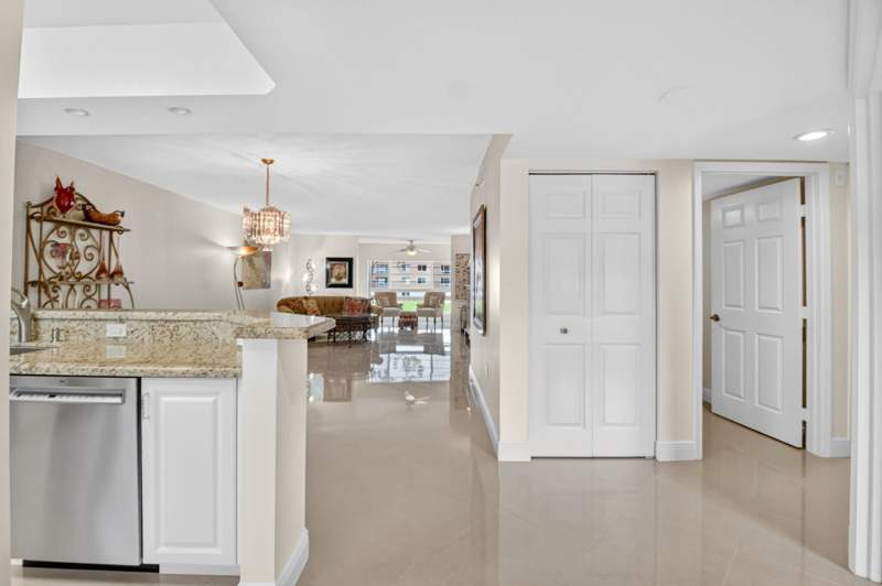 3 bedroom Condominium at 12511 Imperial Isle Drive #205, Coral Cove Condo, Boynton Beach — photo 3