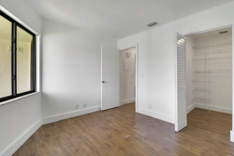 6940 SE Constitution Boulevard #3-203, Hobe Sound FL - photo 14 of 52