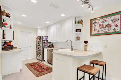 131 Radcliffe Court, Jupiter FL - photo 10 of 28