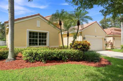 143 Cameron Court, gated community for sale in Weston