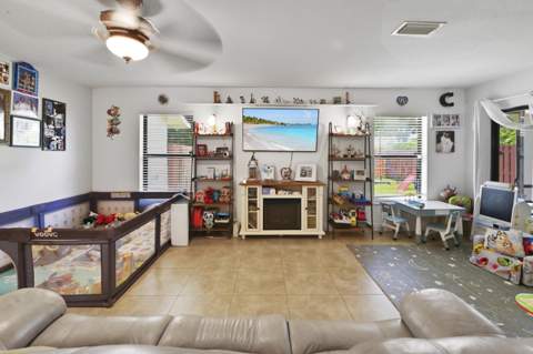 11901 Donlin Drive, Wellington FL - photo 12 of 36
