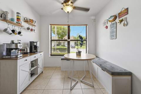 11901 Donlin Drive, Wellington FL - photo 11 of 36