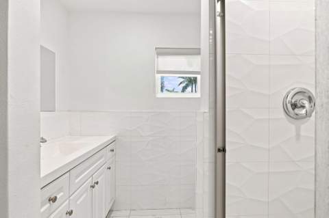 1935 Cypress Avenue, Fort Pierce FL - photo 21 of 43