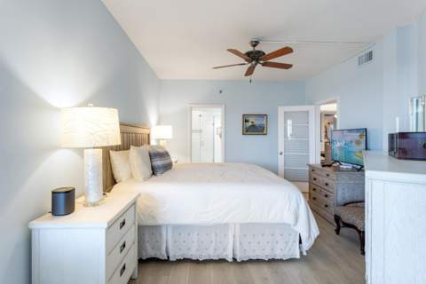 1035 S Federal Highway #Ph-11, Delray Beach FL - photo 17 of 40