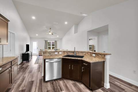 5857 NW Ethel Court, Port St. Lucie FL - photo 13 of 56