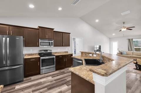 5857 NW Ethel Court, Port St. Lucie FL - photo 14 of 56