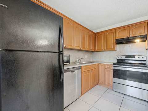 6345 Red Pine Lane #A, Greenacres FL - photo 15 of 25