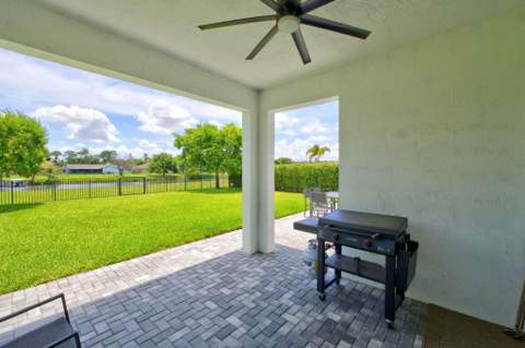 3266 Dunning Drive, Royal Palm Beach FL - photo 14 of 44