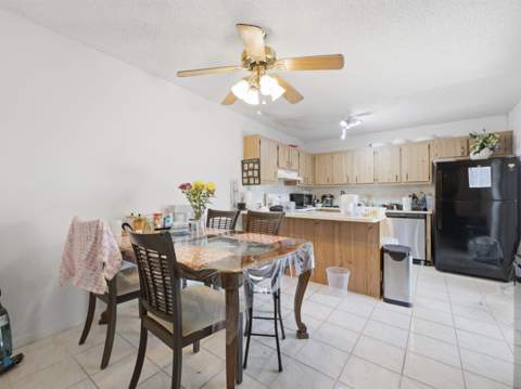 2248 White Pine Circle #A, Greenacres FL - photo 7 of 17
