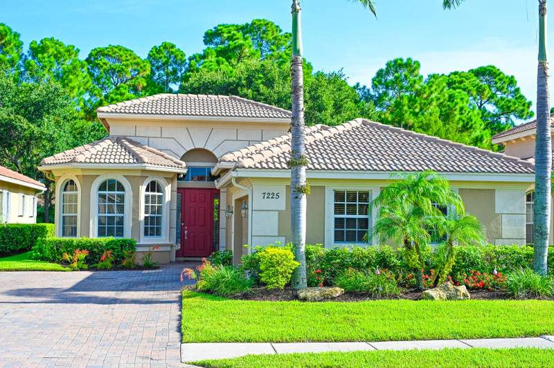 3 bedroom Single Family Residence at 7225 Maidstone Drive, Maidstone, Port St. Lucie — photo 2