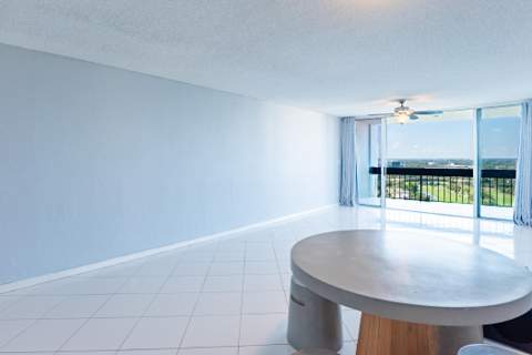 2400 Presidential Way #Ph6, West Palm Beach FL - photo 6 of 37