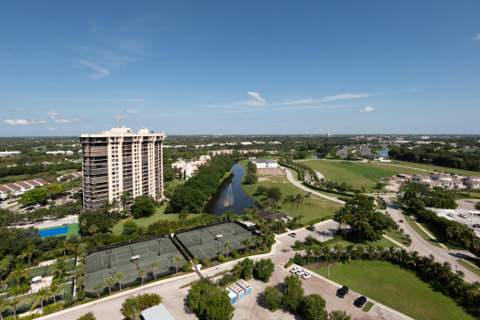 2400 Presidential Way #Ph6, West Palm Beach FL - photo 20 of 37
