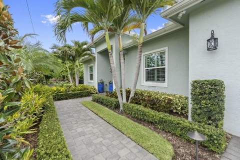 232 SW Indian Groves Drive, Stuart FL - photo 7 of 49