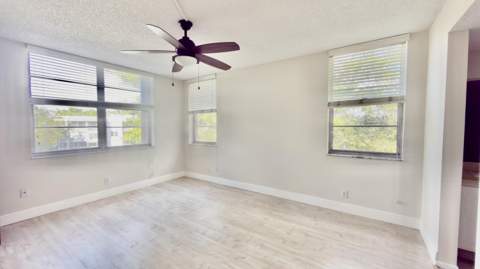 9311 Orange Grove Drive #402, Davie FL - photo 14 of 22