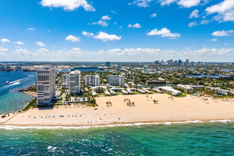 3 bedroom Stock Cooperative at 1900 S Ocean Drive #812, Breakwater Towers Co-op, Fort Lauderdale — photo 3