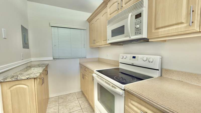 2 bedroom Condominium at 9311 Orange Grove Drive #402, Poinciana 14 Pine Island Ridge, Davie — photo 4
