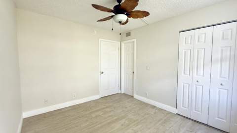 9311 Orange Grove Drive #402, Davie FL - photo 16 of 22