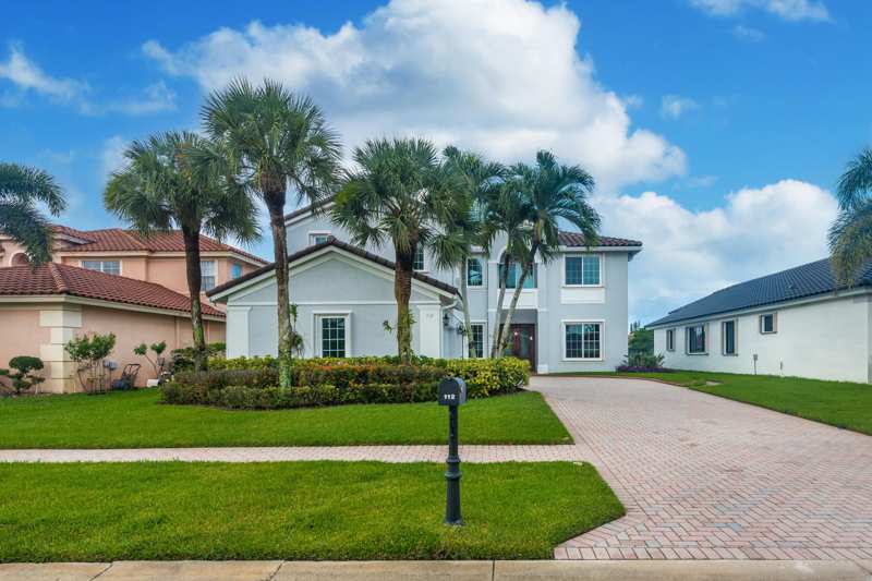 5 bedroom Single Family Residence at 112 Isola Circle, Bella Terra Pud 1, Royal Palm Beach — photo 1
