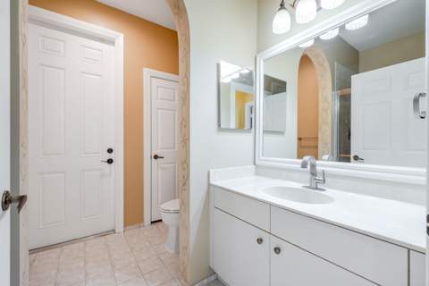 112 Isola Circle, Royal Palm Beach FL - photo 17 of 54