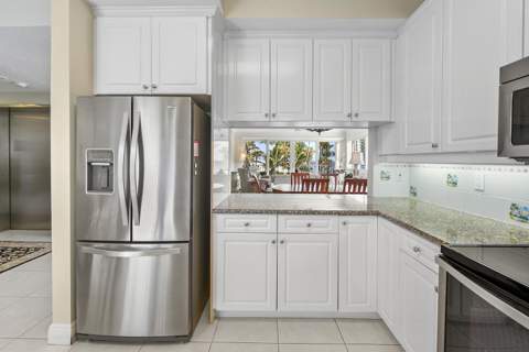 2057 SE 6th Street #1, Deerfield Beach FL - photo 13 of 35