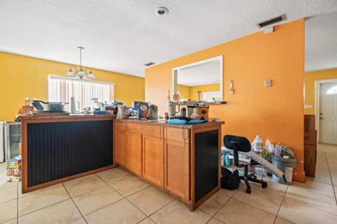 4786 Pine Cone Lane, West Palm Beach FL - photo 15 of 57