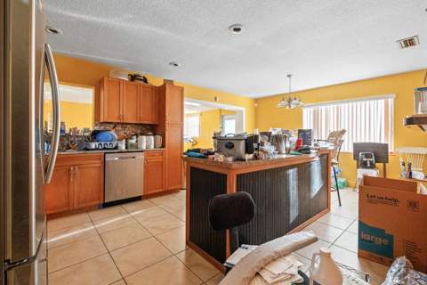 4786 Pine Cone Lane, West Palm Beach FL - photo 17 of 57