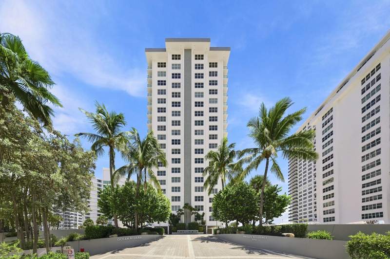 1 bedroom Condominium at 3550 Galt Ocean Drive #704, Riviera Condo, Fort Lauderdale — photo 2