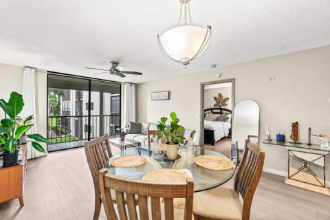 5370 Las Verdes Circle #209, Delray Beach FL - photo 16 of 30
