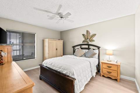 5370 Las Verdes Circle #209, Delray Beach FL - photo 21 of 30