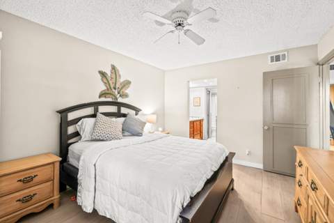 5370 Las Verdes Circle #209, Delray Beach FL - photo 22 of 30