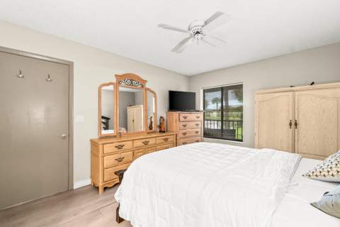 5370 Las Verdes Circle #209, Delray Beach FL - photo 23 of 30