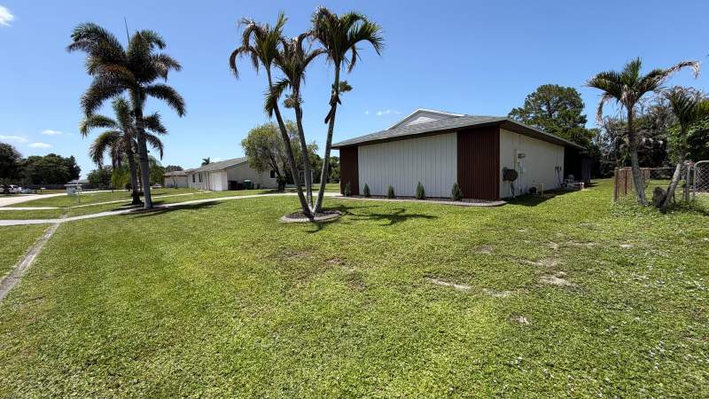 3 bedroom Single Family Residence at 257 SW Cherryhill Road, Port St Lucie Sec 41, Port St. Lucie — photo 4