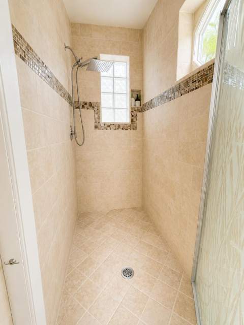 1716 Pierce Drive, Lake Worth Beach FL - photo 15 of 34