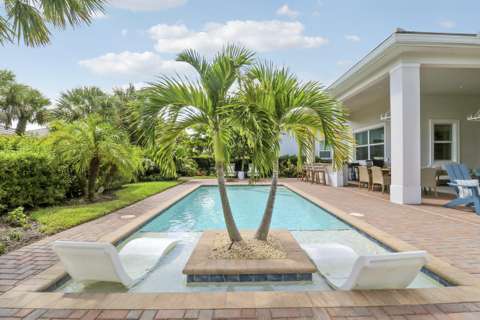 9952 Regency Way, home for sale in Palm Beach Gardens 33412