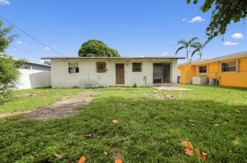 5450 Fletcher Street, Hollywood FL - photo 7 of 28