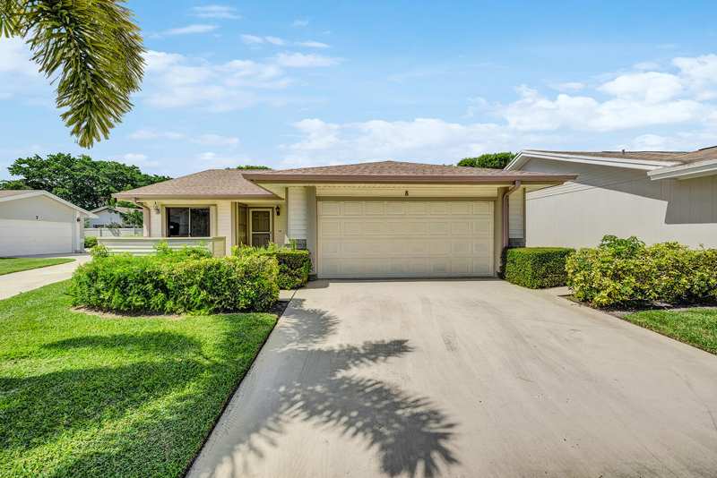 3 bedroom Single Family Residence at 8 Eaton Place, Boynton Lakes 2, Boynton Beach — photo 1