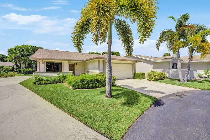 3 bedroom Single Family Residence at 8 Eaton Place, Boynton Lakes 2, Boynton Beach — photo 2